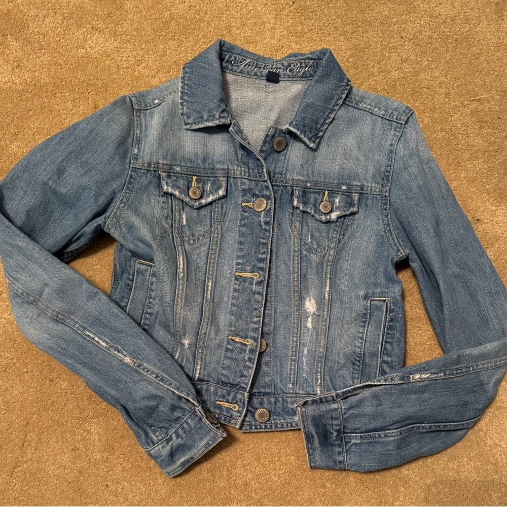 American Eagle Outfitters Light Blue Jean Jacket